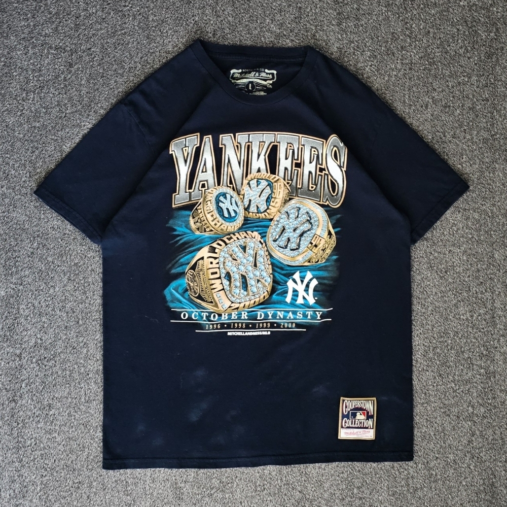 Mitchell & Ness Men’s New York Yankees October Dynasty MLB Navy Tee Shirt Size L